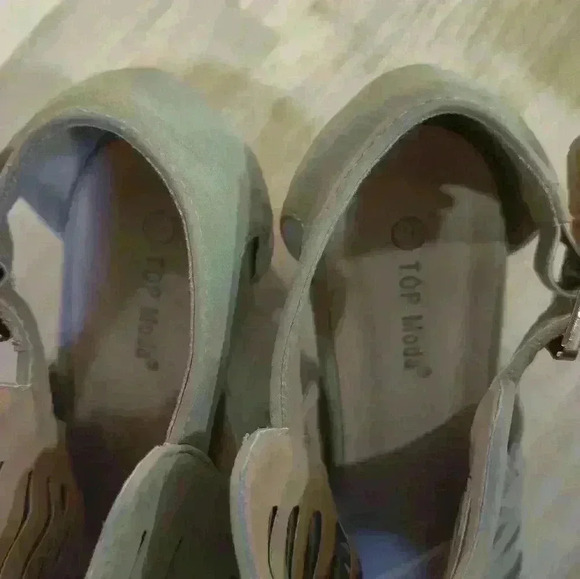 Top Moda Tan Heels Women's 9 - Picture 3 of 5